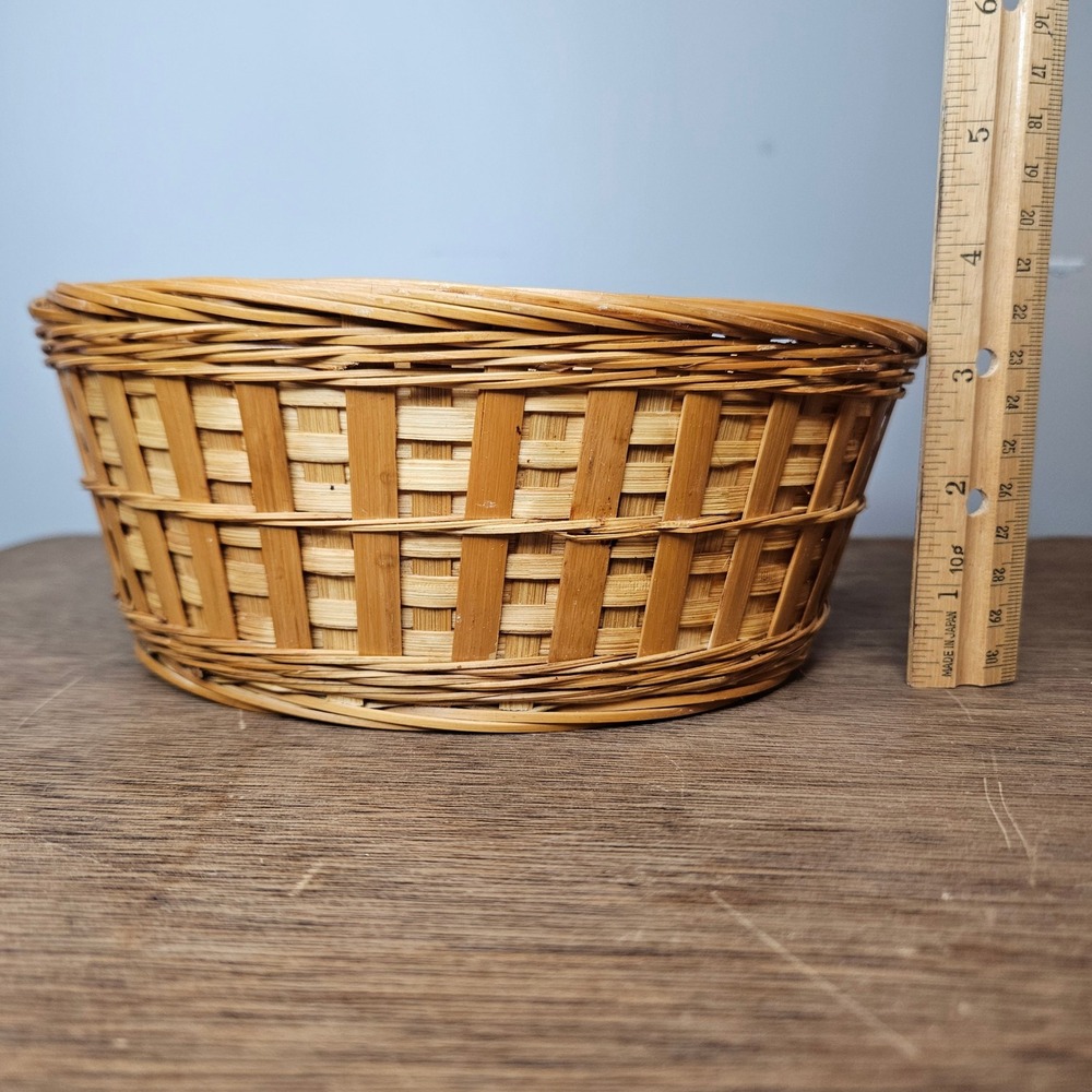 Vintage Natural‎ Woven Bamboo Round Basket Boho Farmhouse Fruit Bowl 8.5 Inch